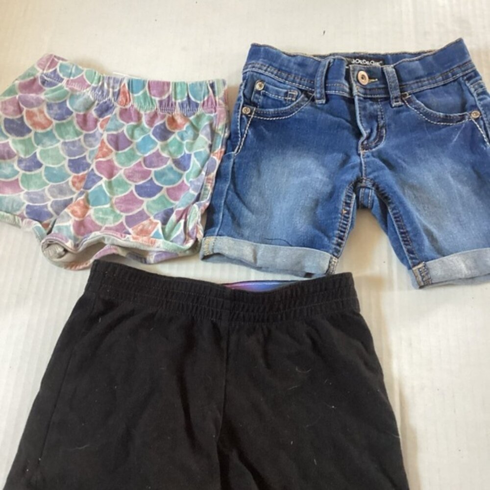 Lot of 3 Girls Denim and Black Shorts Set size 4